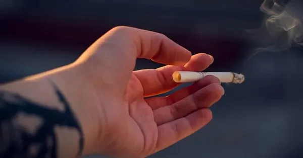 Effects Of Smoking On Teeth And How To Kick The Habit Effects Of Smoking On Teeth And How To Kick The Habit