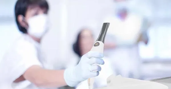 New intraoral scanner challenges the dental market in 2017 – Heron™ IOS New intraoral scanner challenges the dental market in 2017 – Heron™ IOS