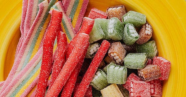 The Power of Sour on Your Teeth