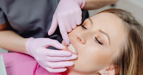 What your dental hygienist wants you to know about the importance of oral health